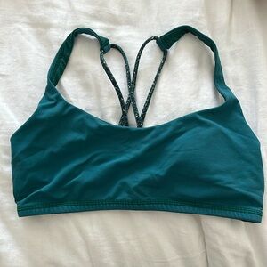 Lululemon Free to Be Sports Bra
